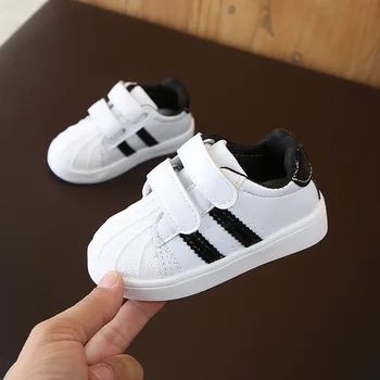 2020 Dječje cipele dječaci tenisice za djecu Obuća za mlade djevojke obuća za bebe modni brand Bijela svakodnevni lagani mekani sportski trčanje